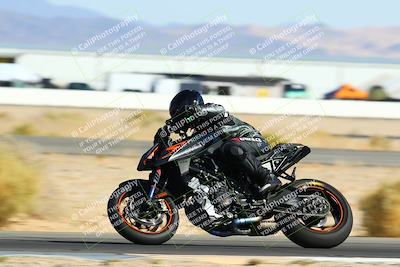 media/May-14-2022-SoCal Trackdays (Sat) [[7b6169074d]]/Turn 14 (830am)/